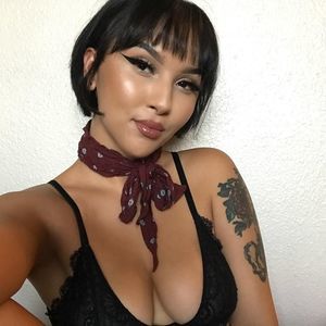 Meet your Posher, Gabriela